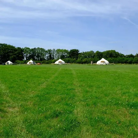 Freespirit Glamping *