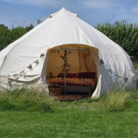 Freespirit Glamping Luxury tent *