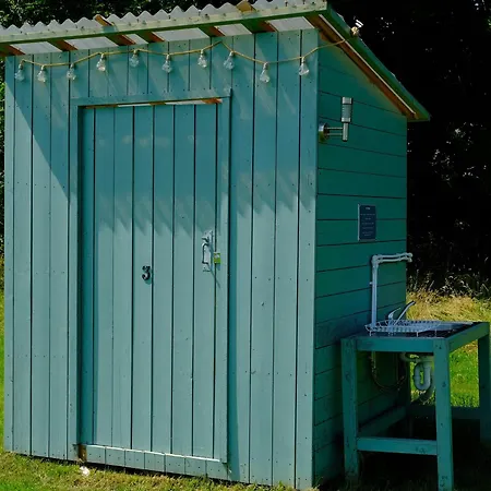 Freespirit Glamping *