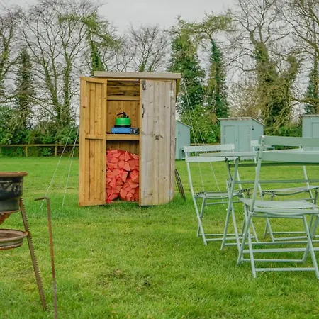 Freespirit Glamping Luxury tent