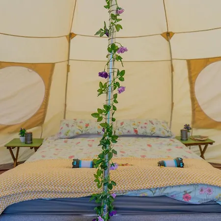 Freespirit Glamping Luxury tent York