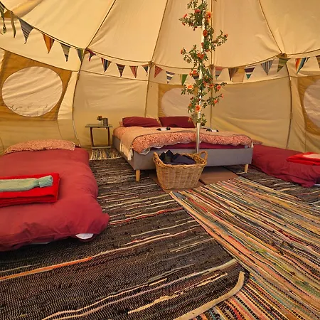 Lyxtält Freespirit Glamping *