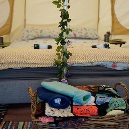 Lyxtält Freespirit Glamping *